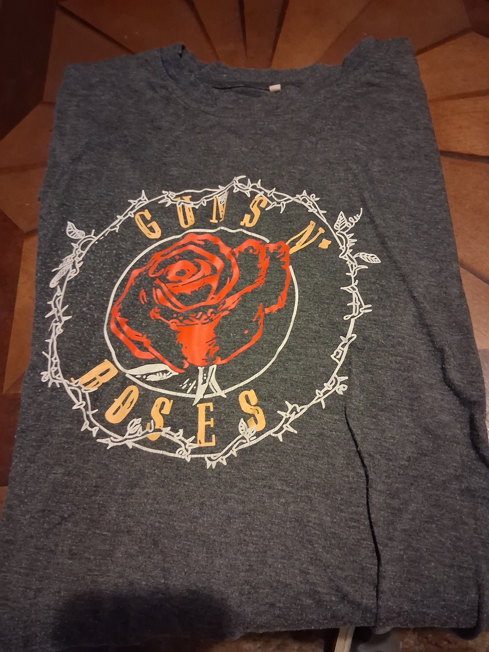 Short Sleeve Graphic Tee - Charcoal with Red Rose
